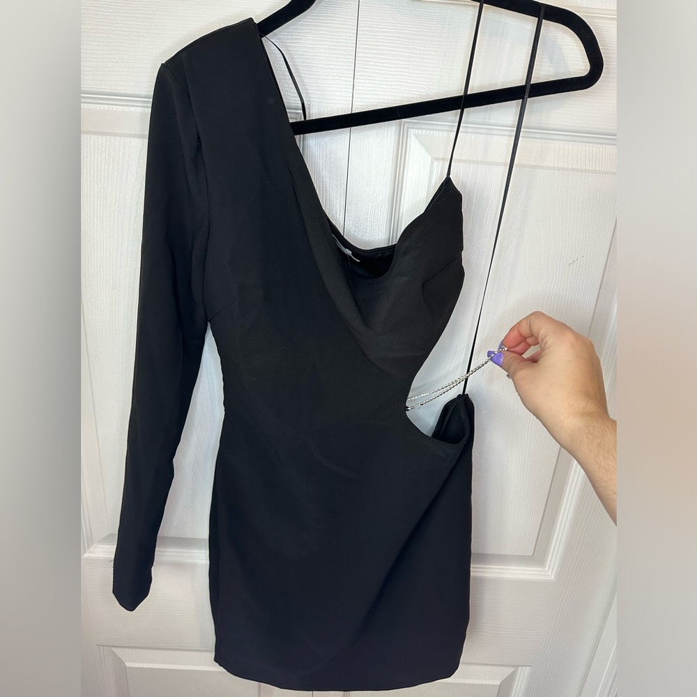 ASTR LAVINIA CUTOUT ONE SHOULDER MINI DRESS SZ.M - Picture 6 of 9